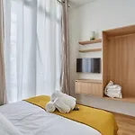 Apartment On The Champs Elysees
